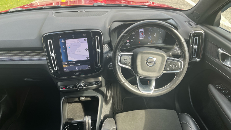 Volvo Xc40 1.5 T3 [163] R DESIGN 5dr Geartronic Petrol Estate